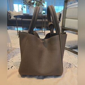 🌟Large SONGMONT Song Handbag in Taupe Large size, LIKE NEW